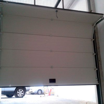 Mantenimiento de puertas de parking Lleida